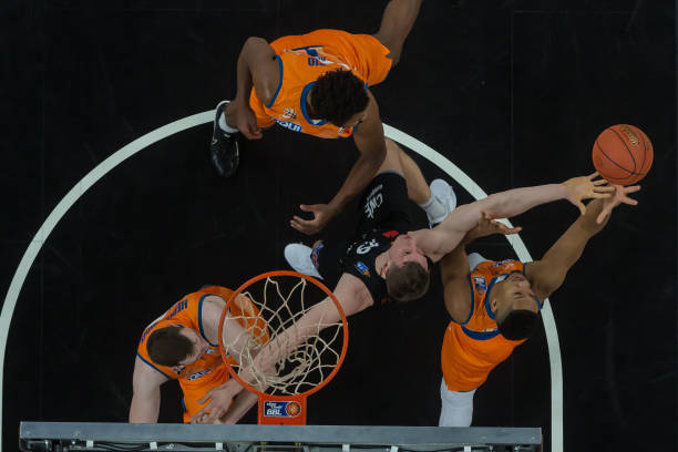 进入联盟时 进入联盟时