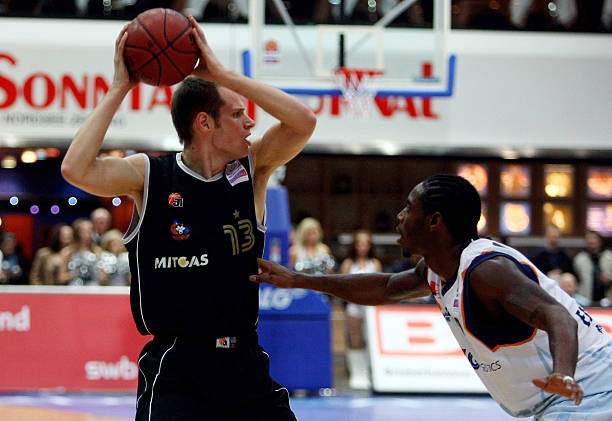 成为关键变 成为关键变